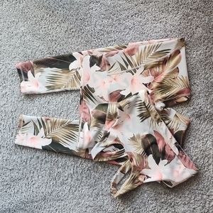 ~Old Navy~ Girls Flower Print Set